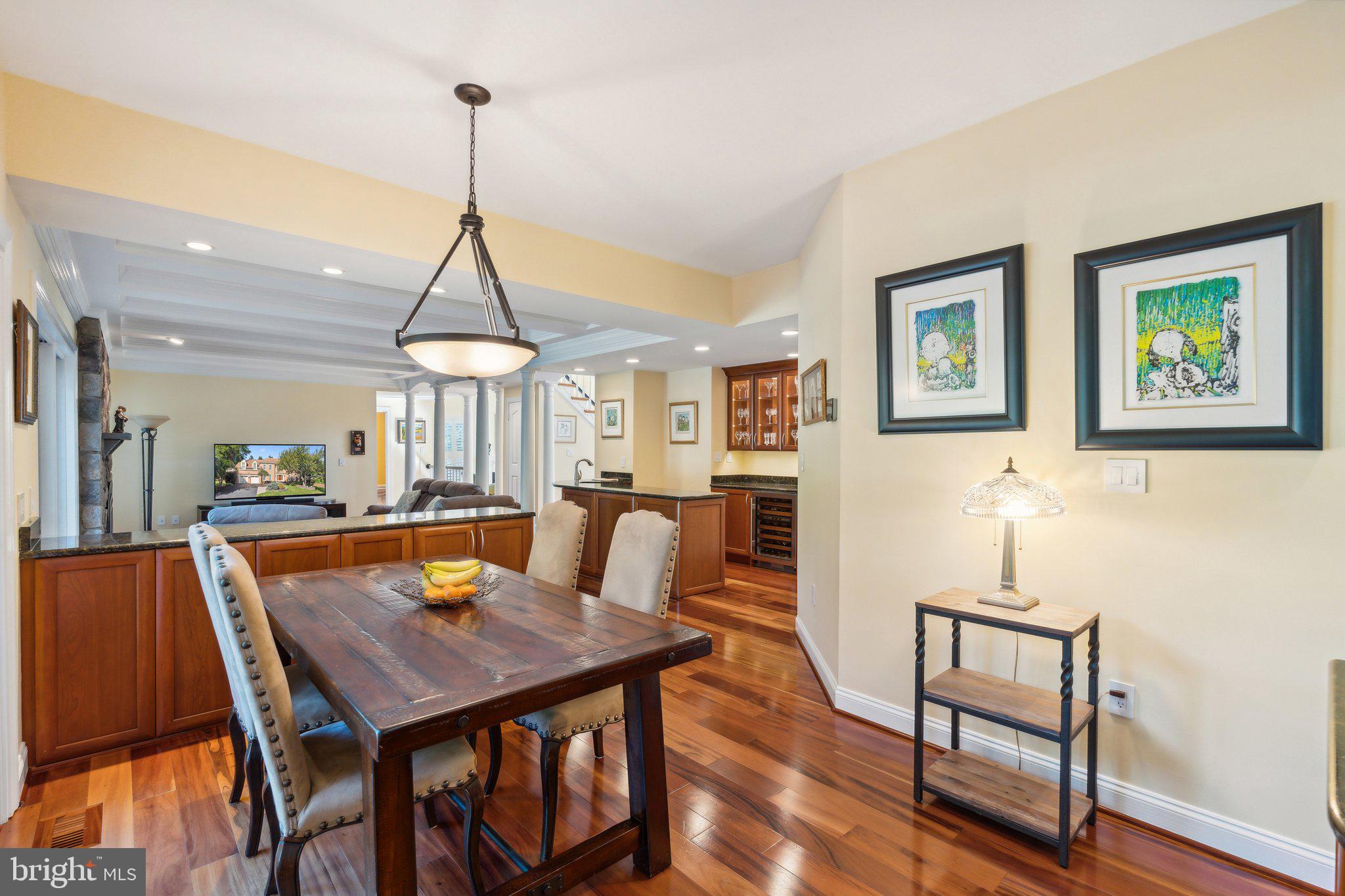 17516 APPLEWOOD LANE