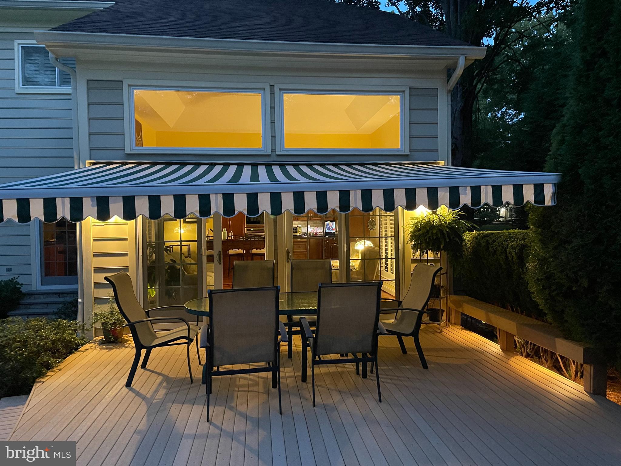 17516 APPLEWOOD LANE