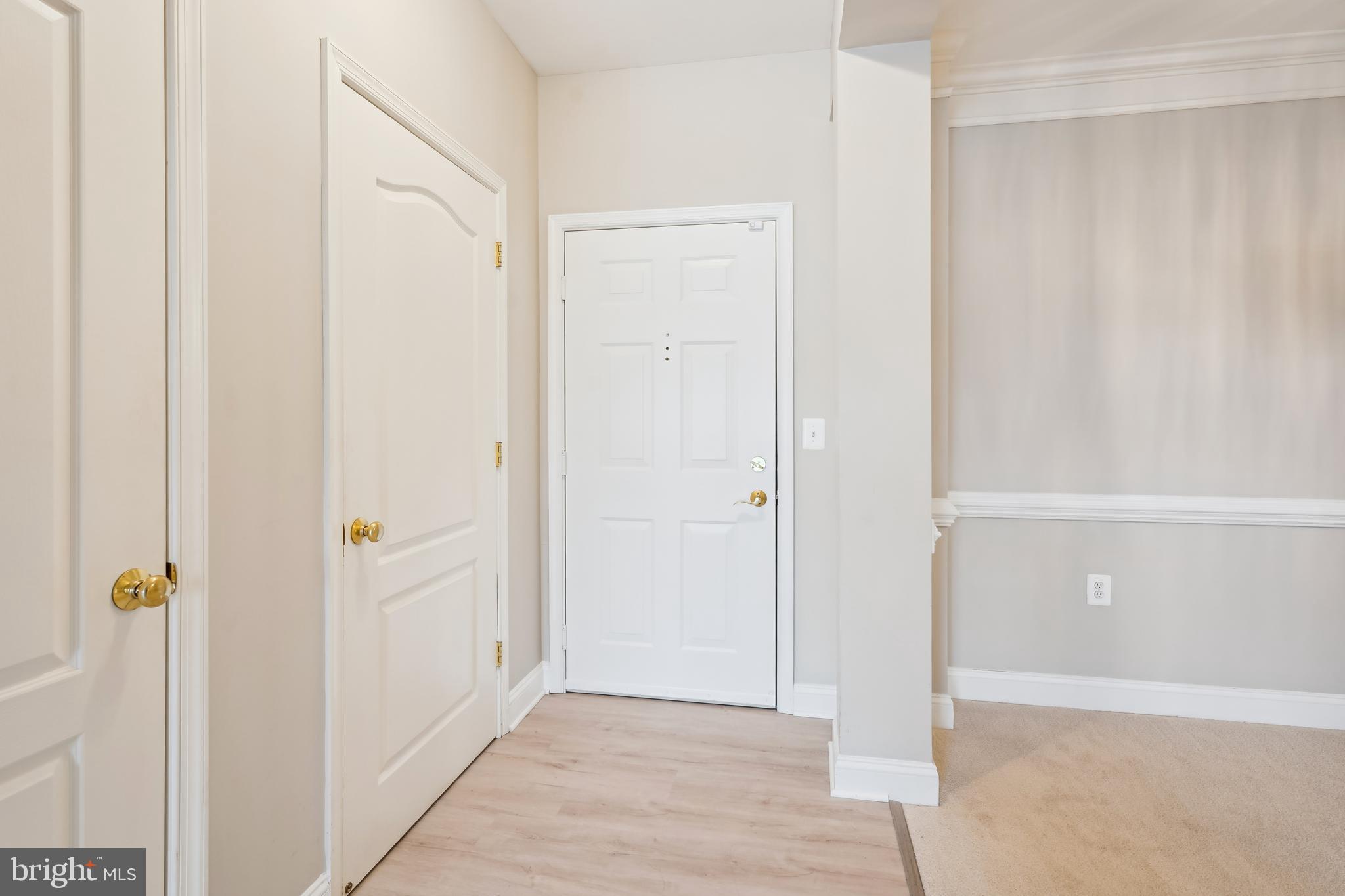 503 KING FARM BOULEVARD 307