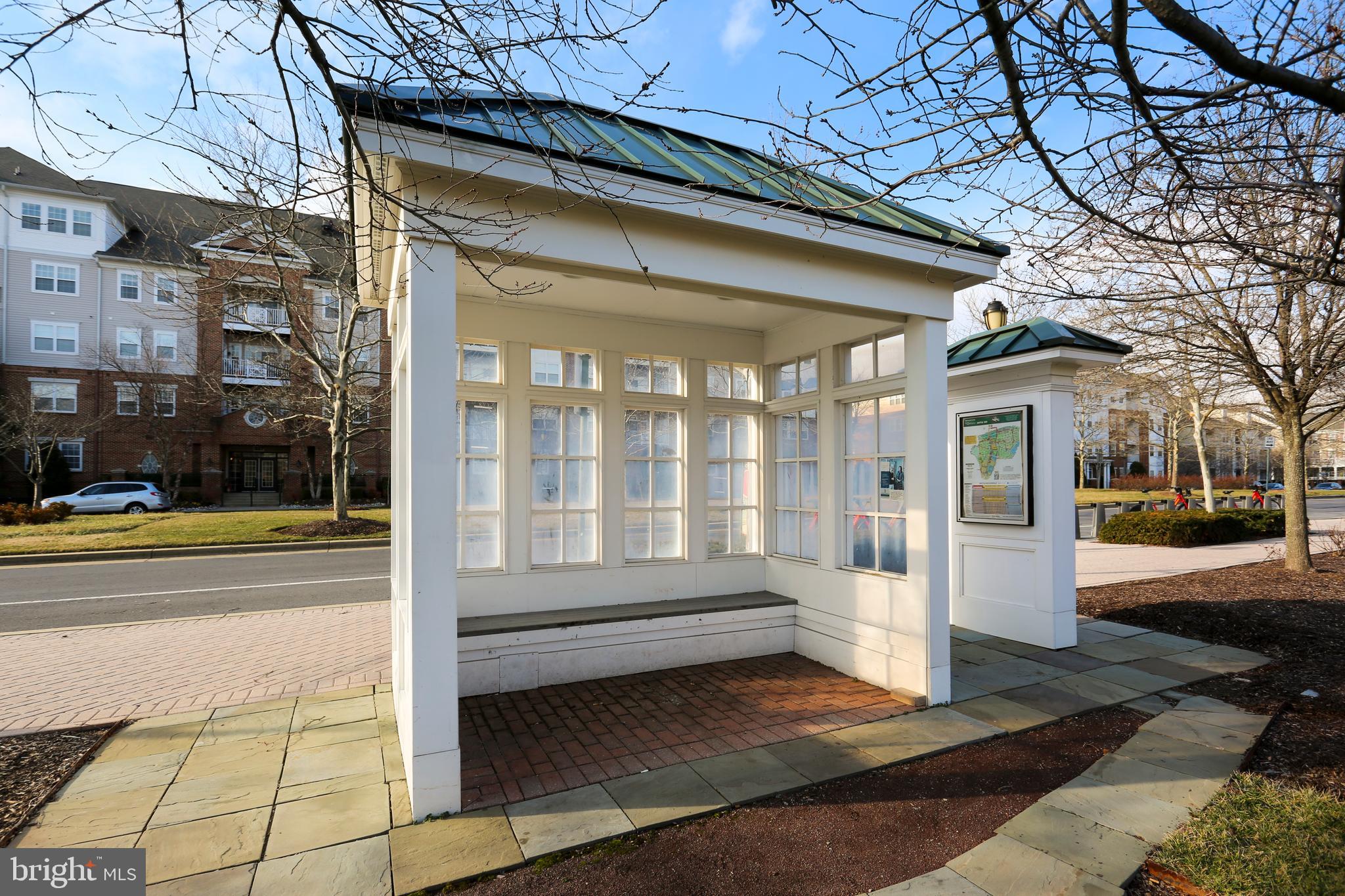 503 KING FARM BOULEVARD 307