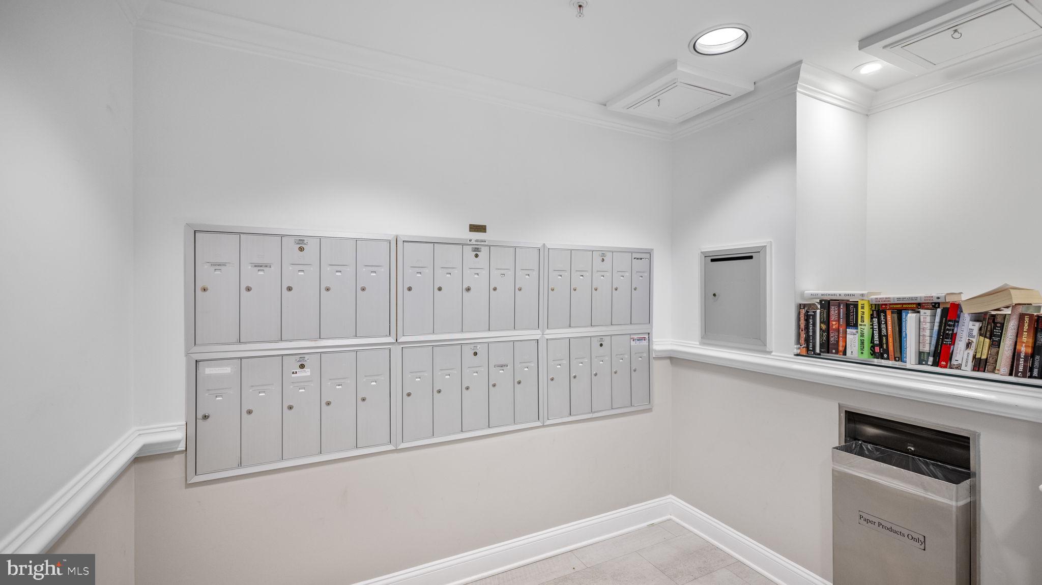 503 KING FARM BOULEVARD 307