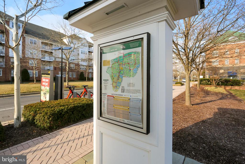 503 KING FARM BOULEVARD 307