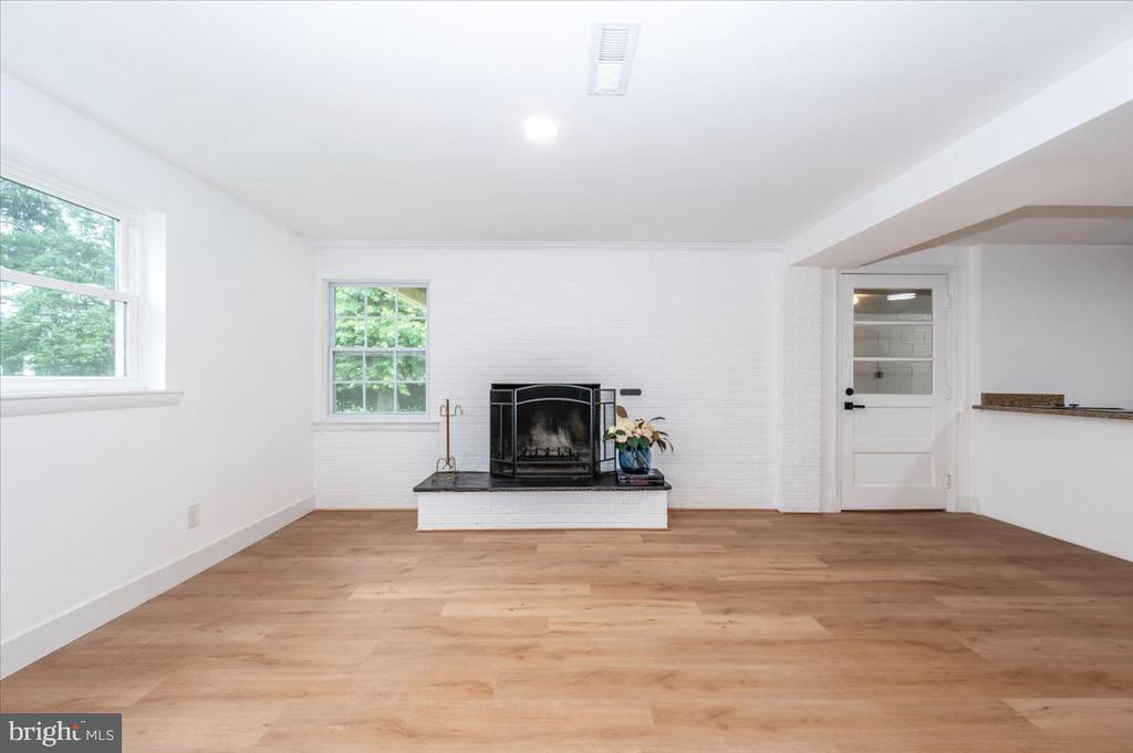 14209 MARIAN DRIVE