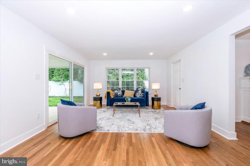 14209 MARIAN DRIVE