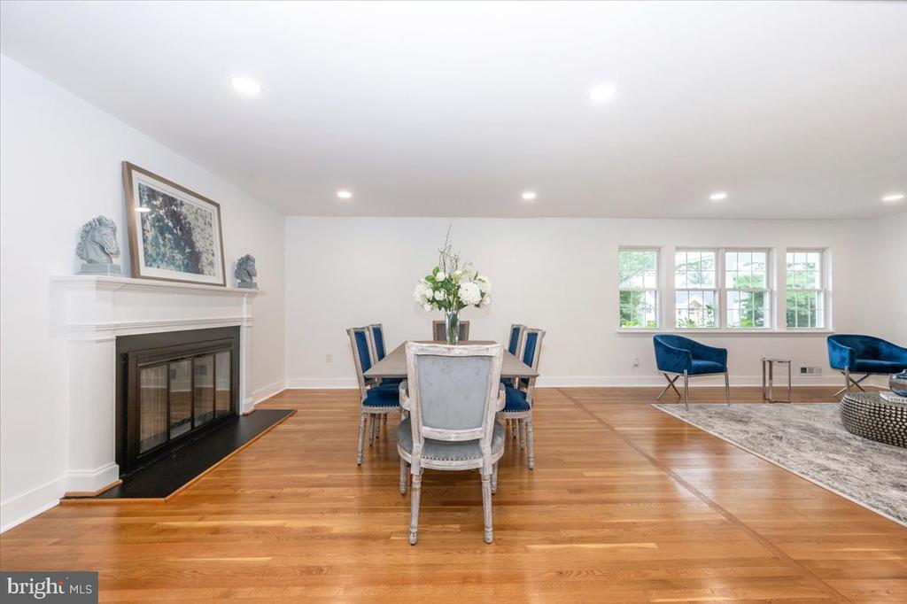 14209 MARIAN DRIVE
