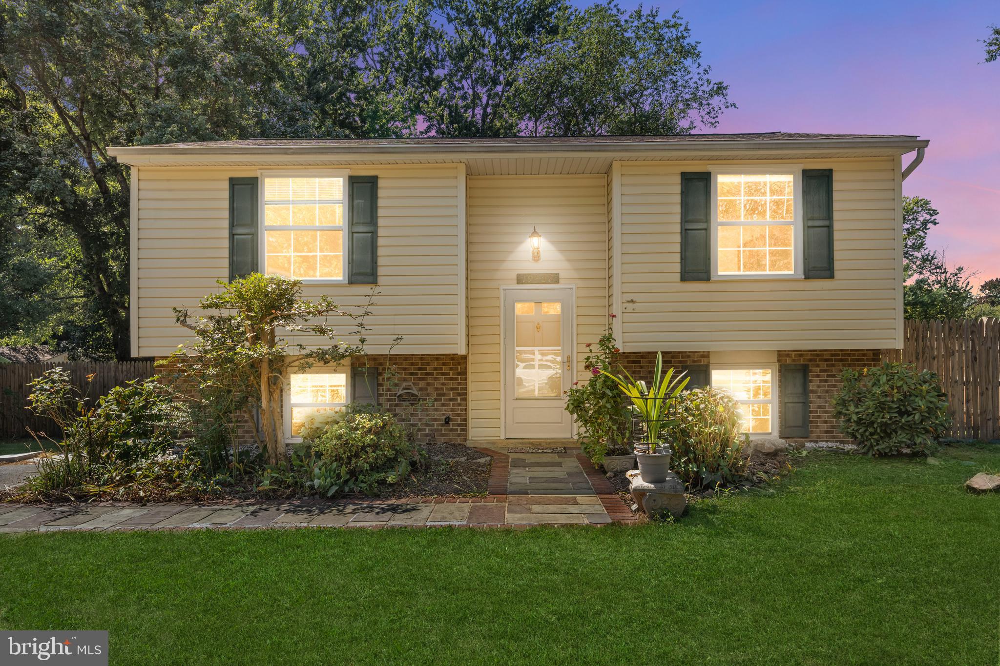 19208 FOX CHAPEL DRIVE