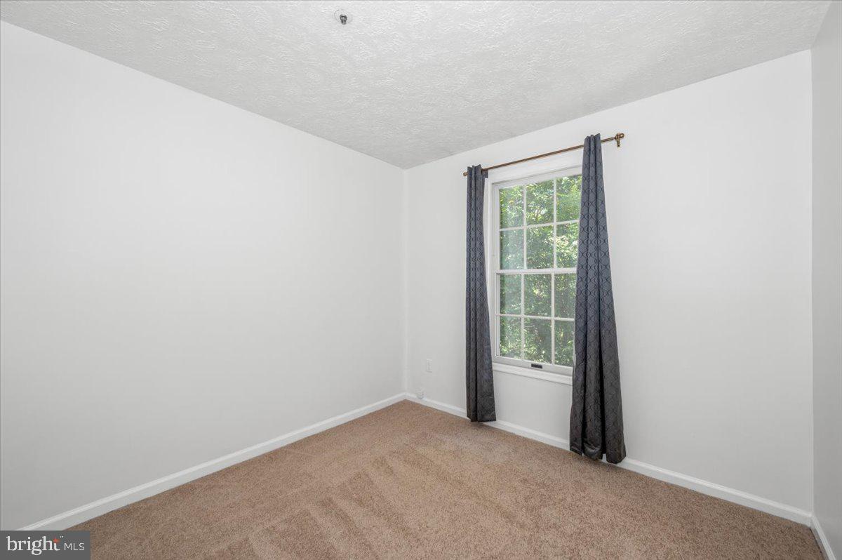 19223 CROSS RIDGE DRIVE