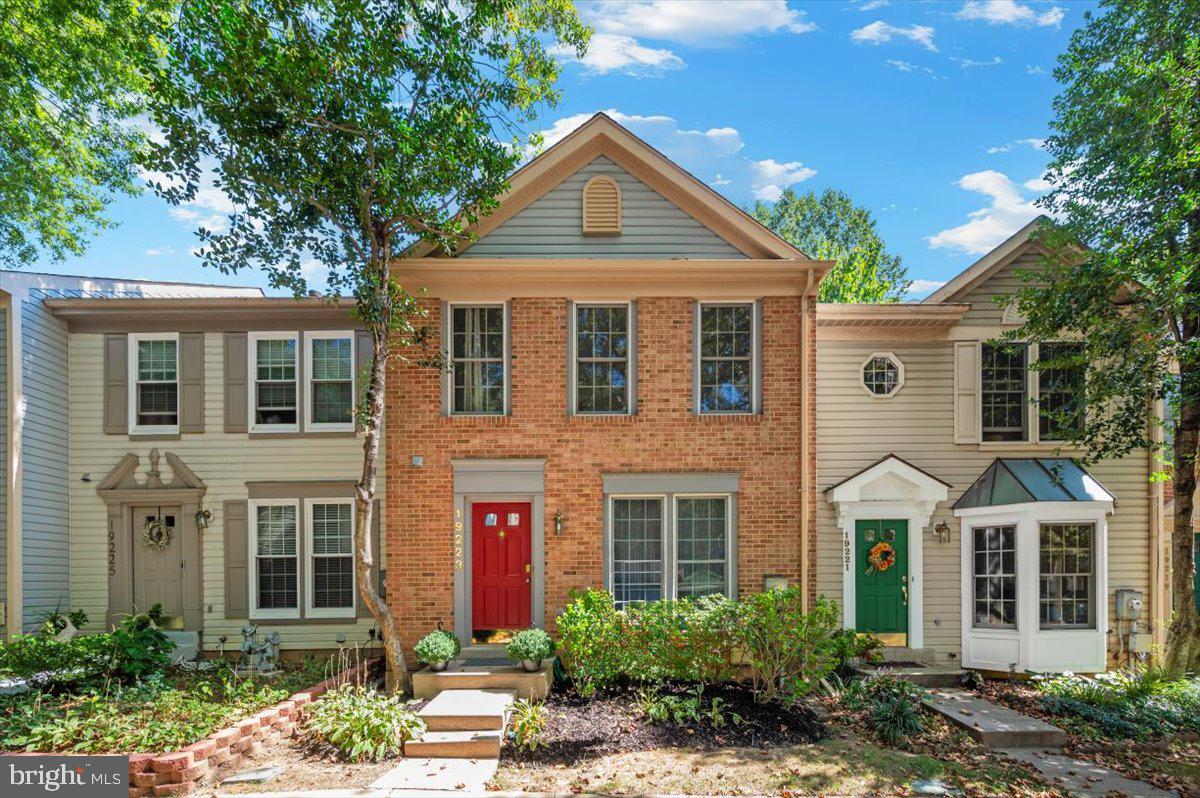 19223 CROSS RIDGE DRIVE