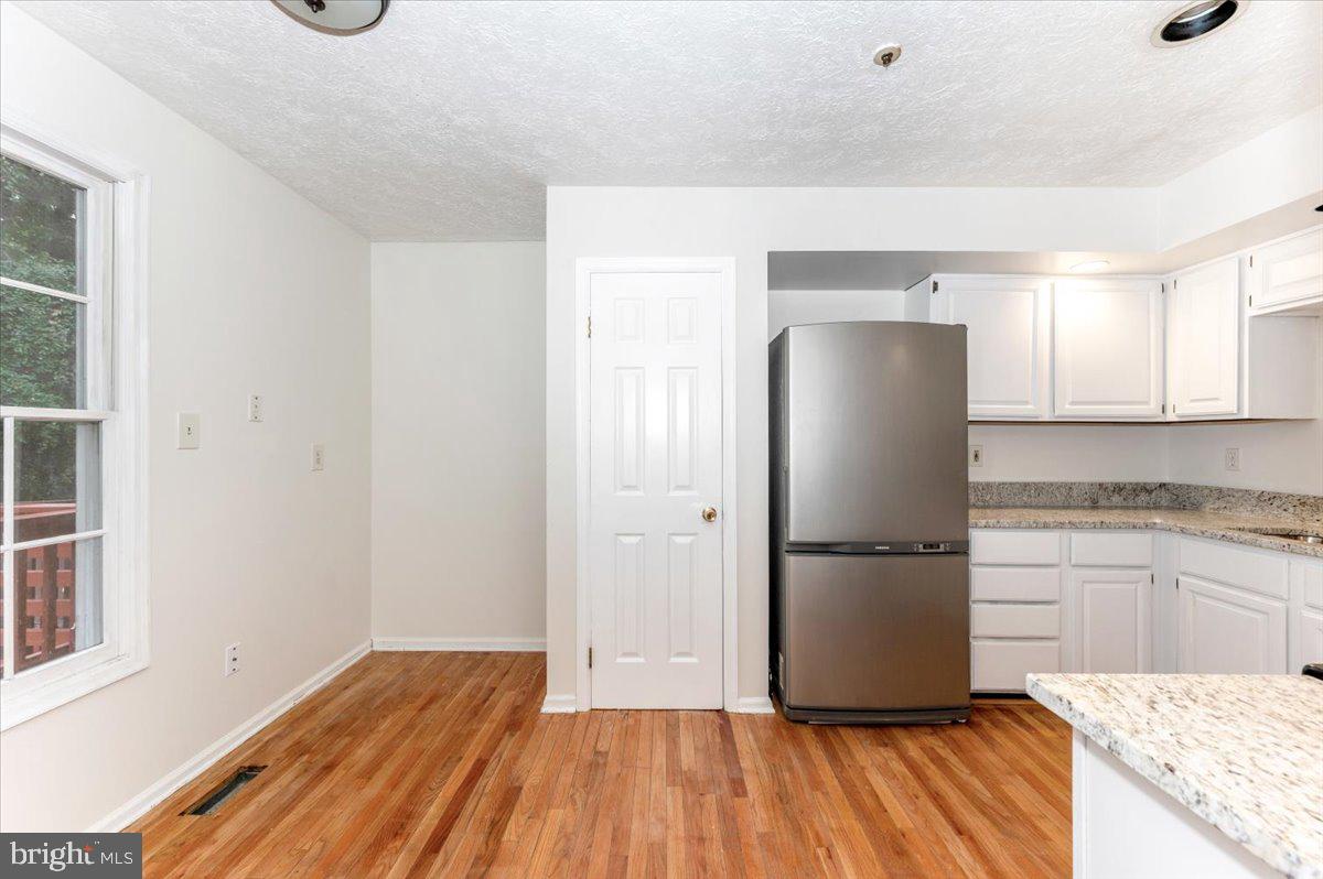 19235 CROSS RIDGE DRIVE