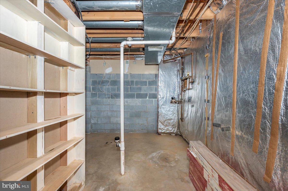 19235 CROSS RIDGE DRIVE