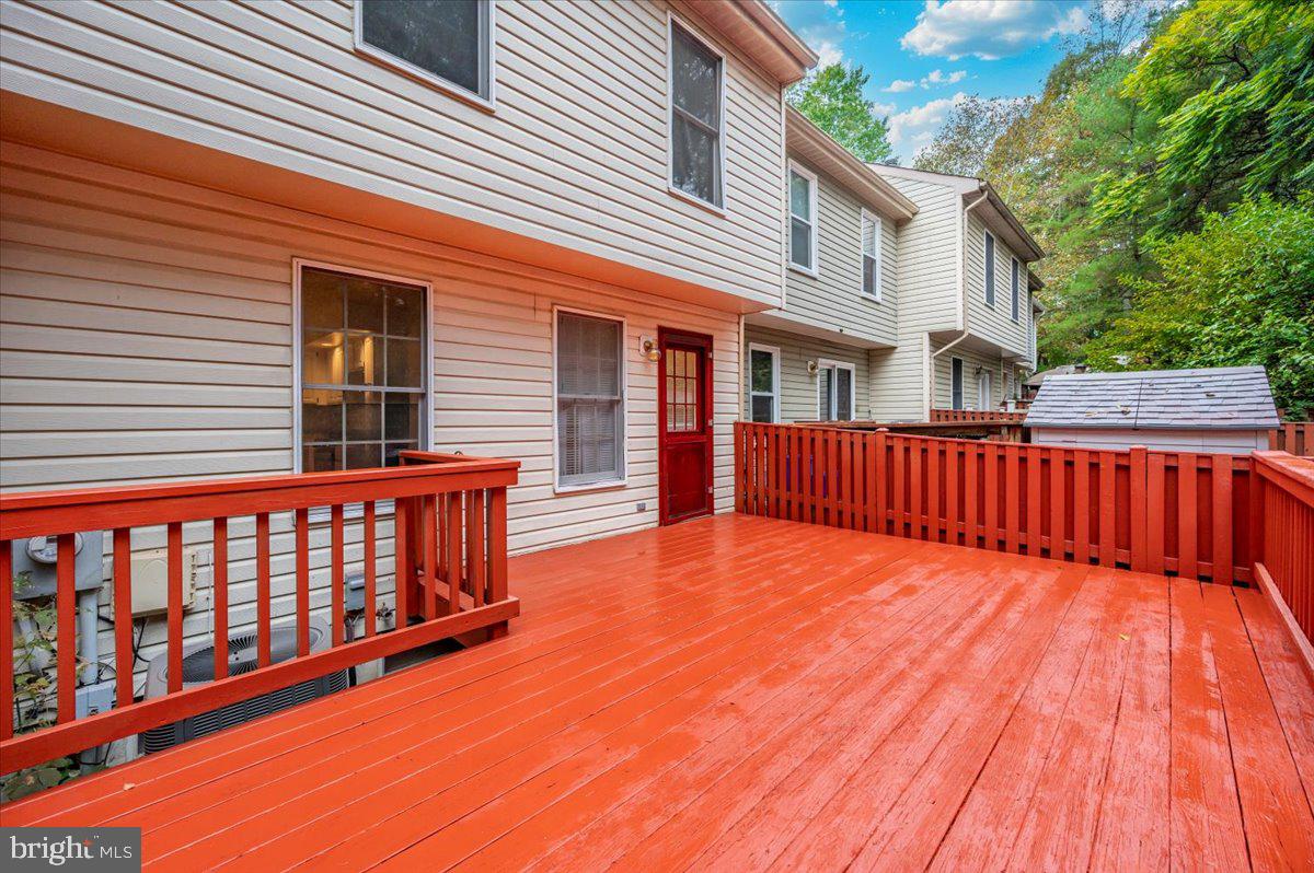 19235 CROSS RIDGE DRIVE