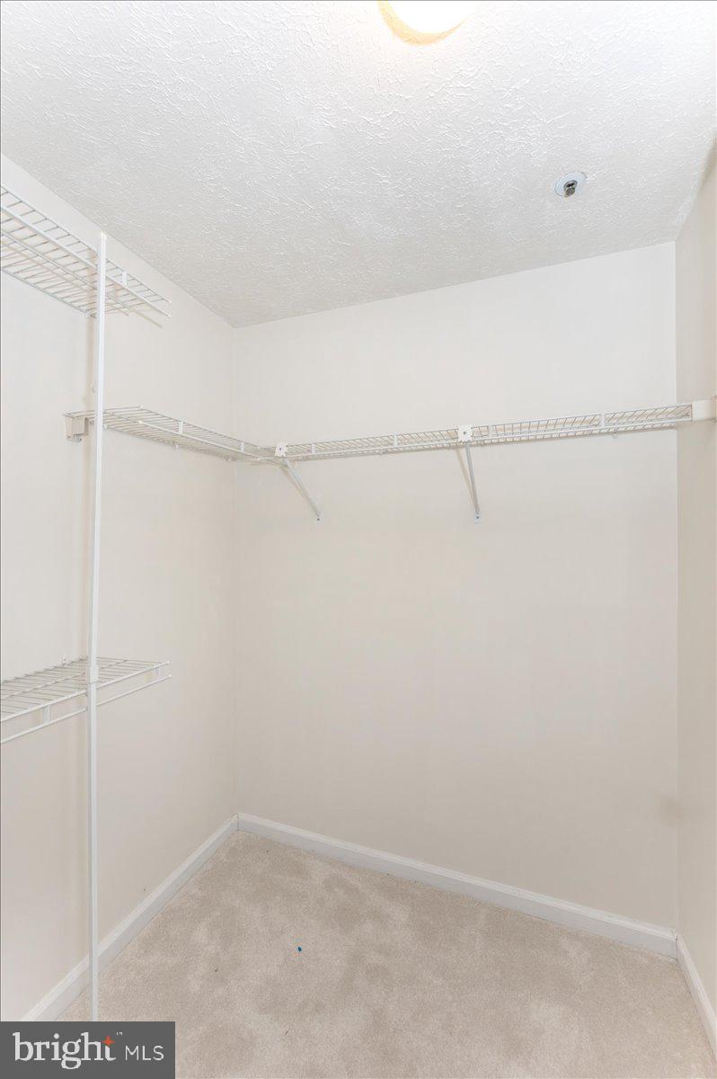 19235 CROSS RIDGE DRIVE