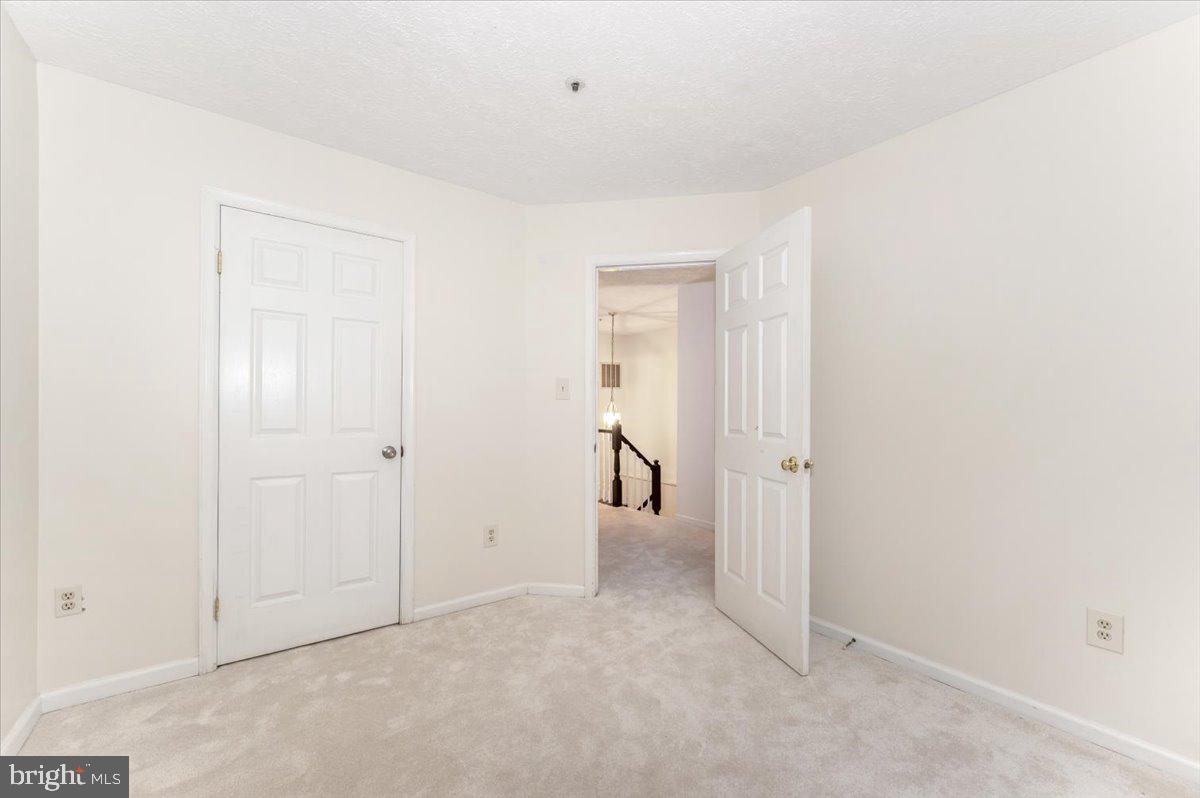 19235 CROSS RIDGE DRIVE