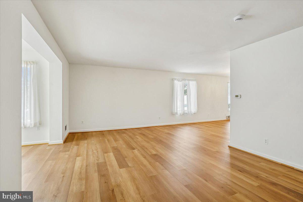 5905 MCKINLEY STREET