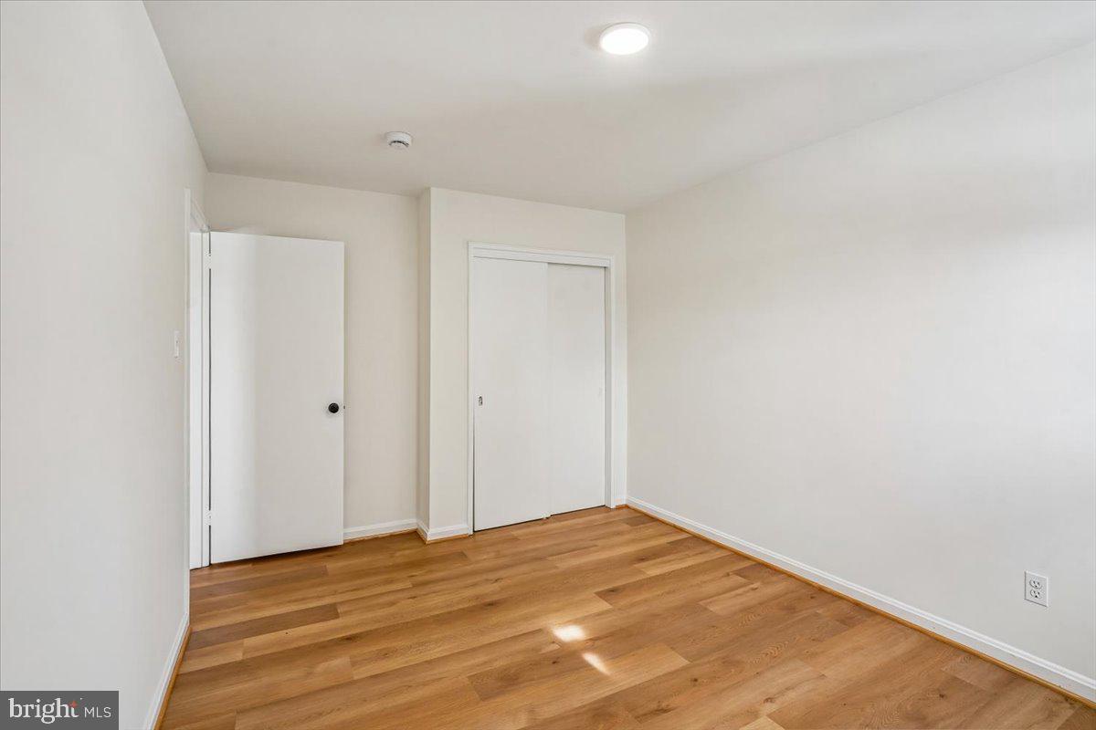 5905 MCKINLEY STREET