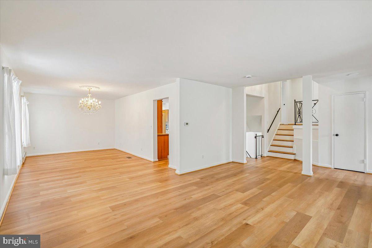 5905 MCKINLEY STREET