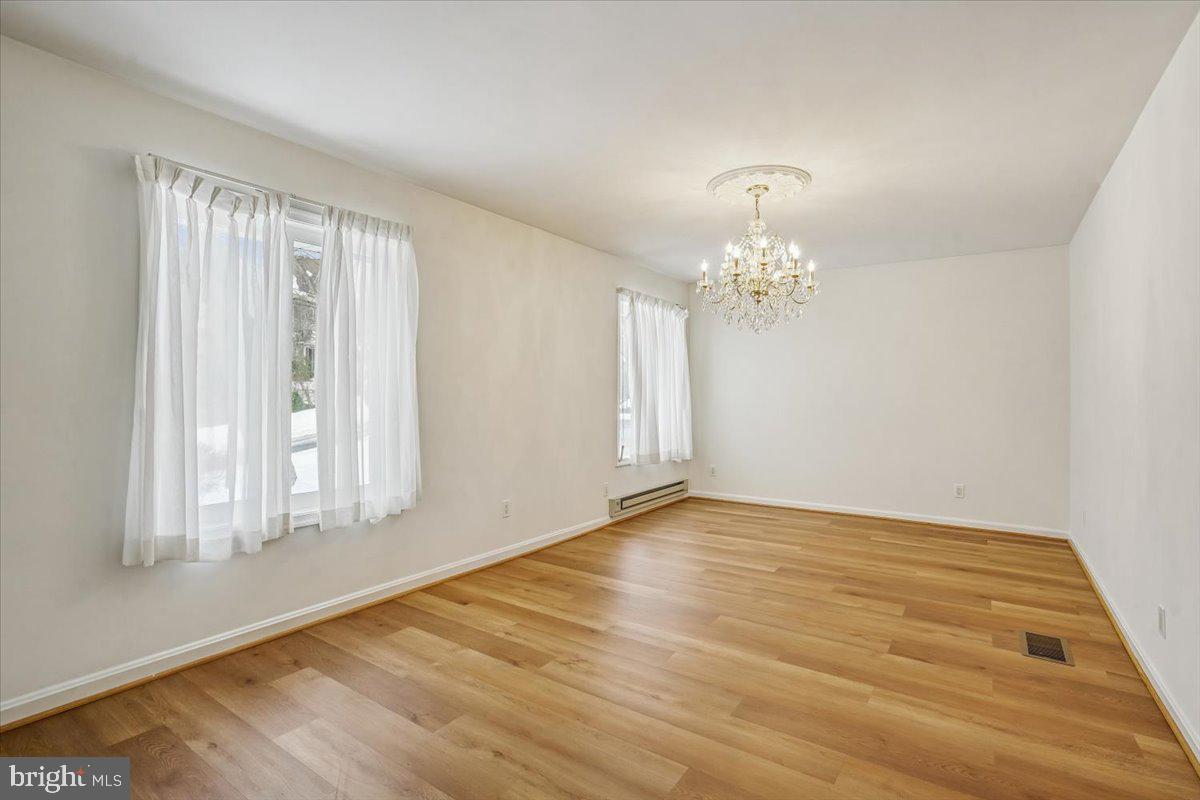 5905 MCKINLEY STREET