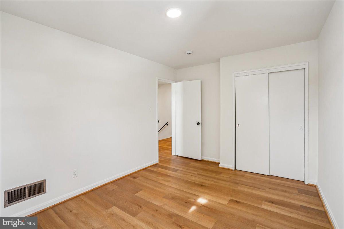 5905 MCKINLEY STREET