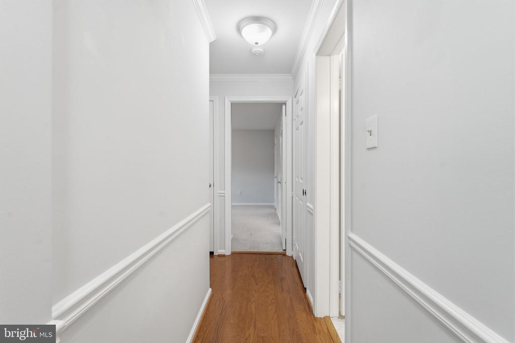 5705 BREWER HOUSE CIRCLE T-2