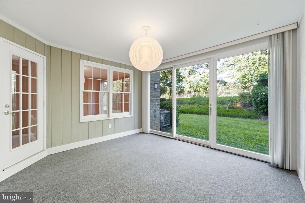 5705 BREWER HOUSE CIRCLE T-2