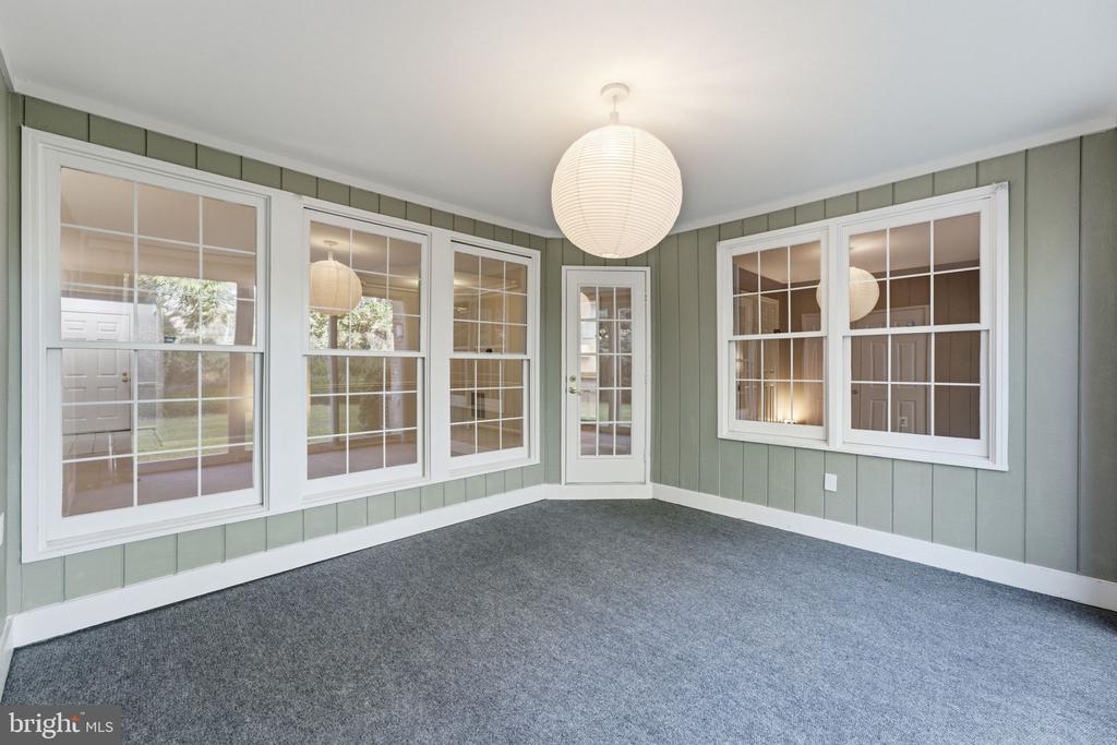 5705 BREWER HOUSE CIRCLE T-2