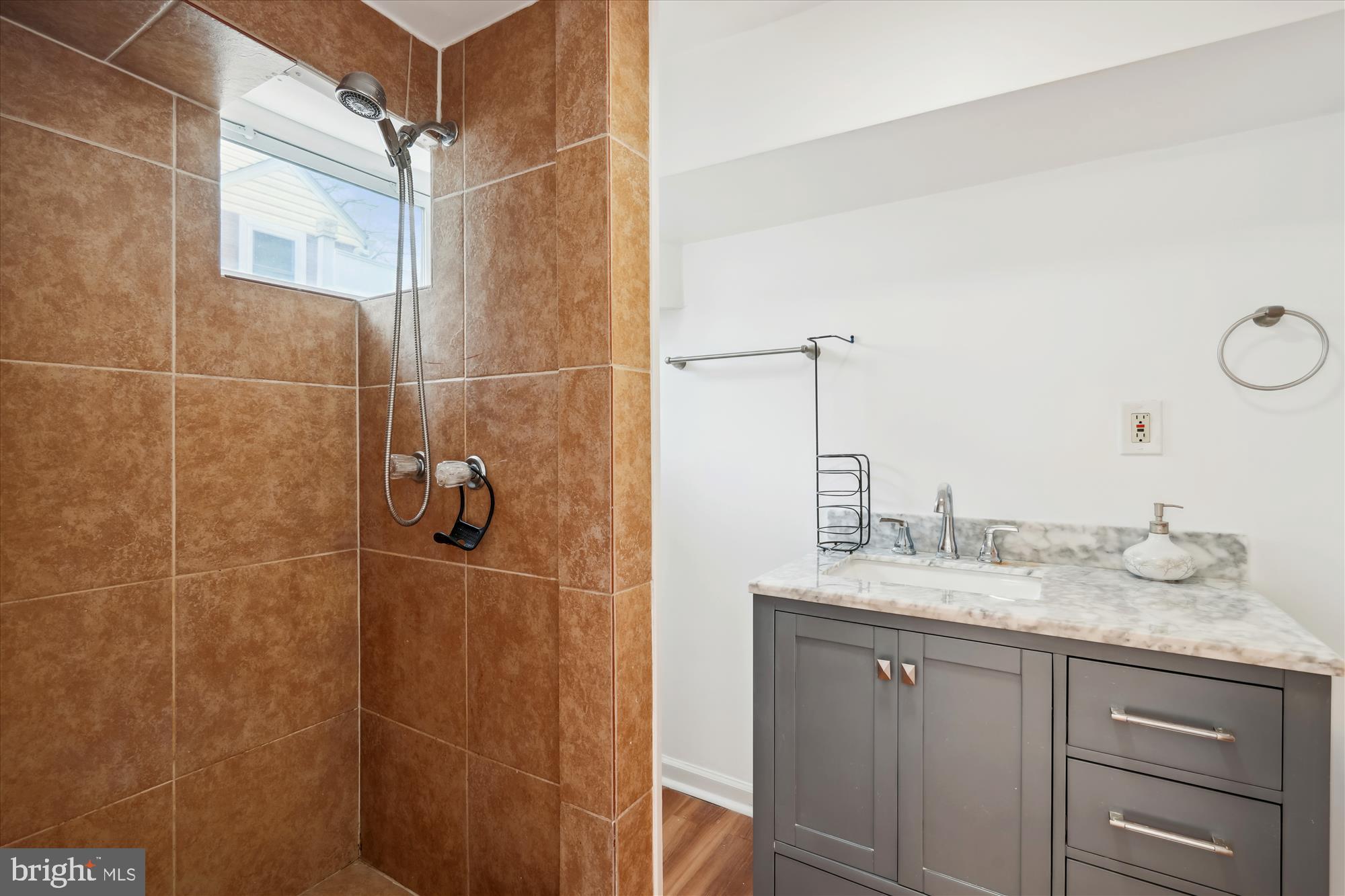 4812 LACKAWANNA STREET