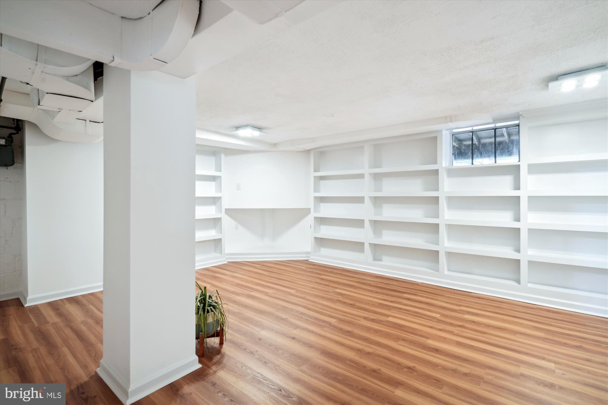 4812 LACKAWANNA STREET