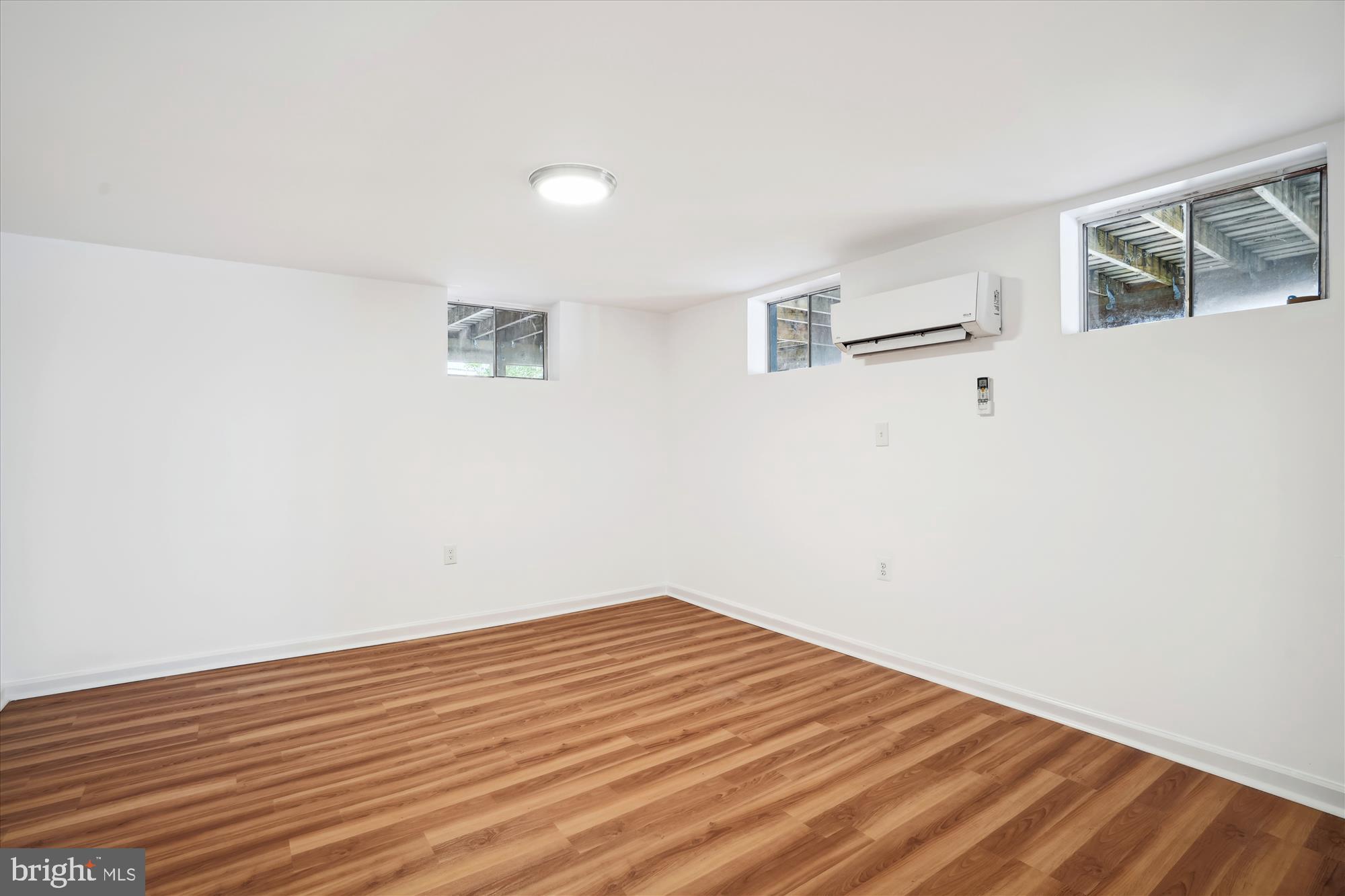 4812 LACKAWANNA STREET