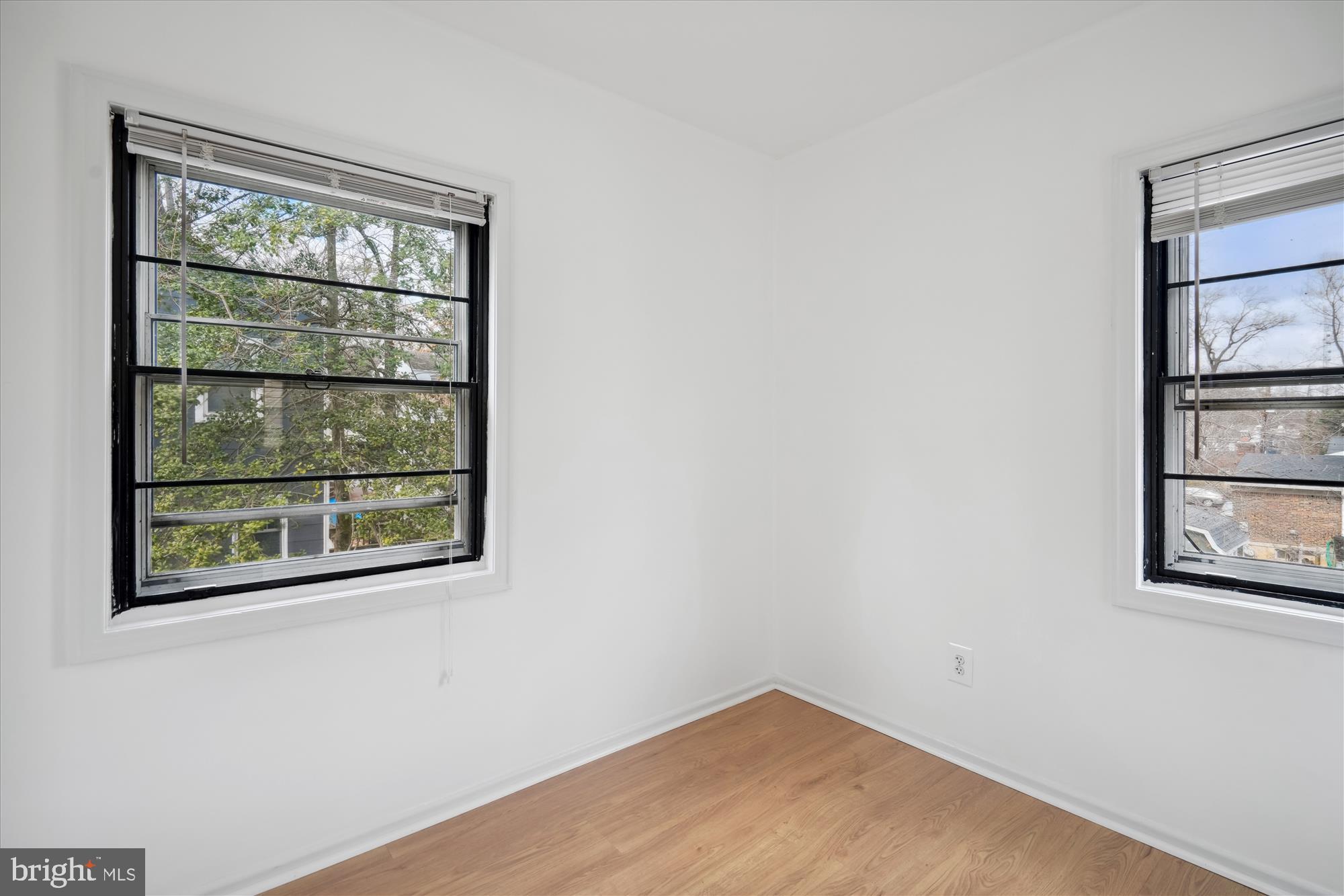 4812 LACKAWANNA STREET