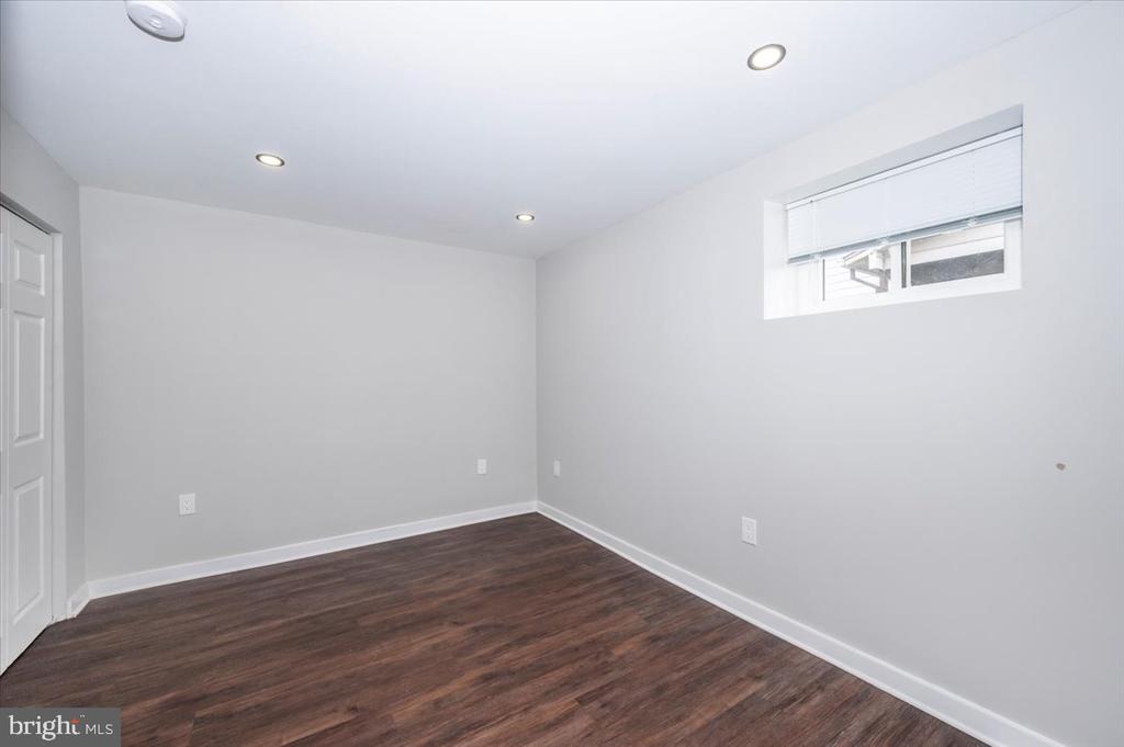 5005 STEWART COURT