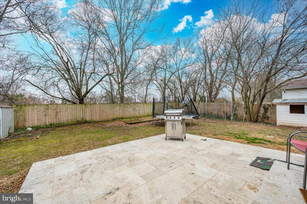 5005 STEWART COURT