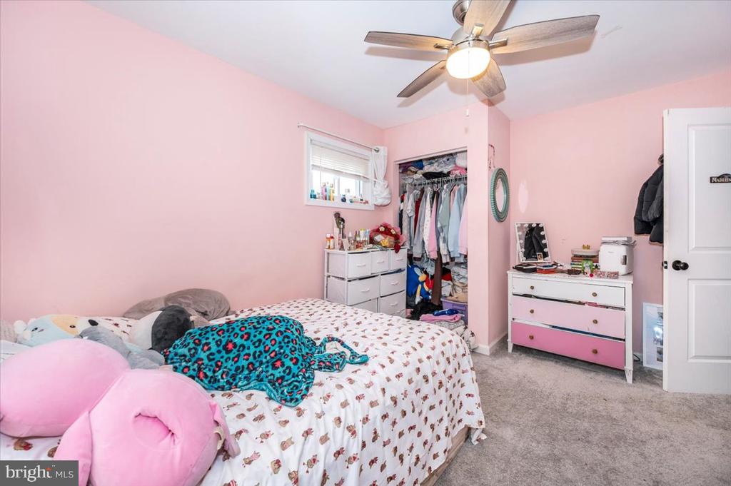 5005 STEWART COURT
