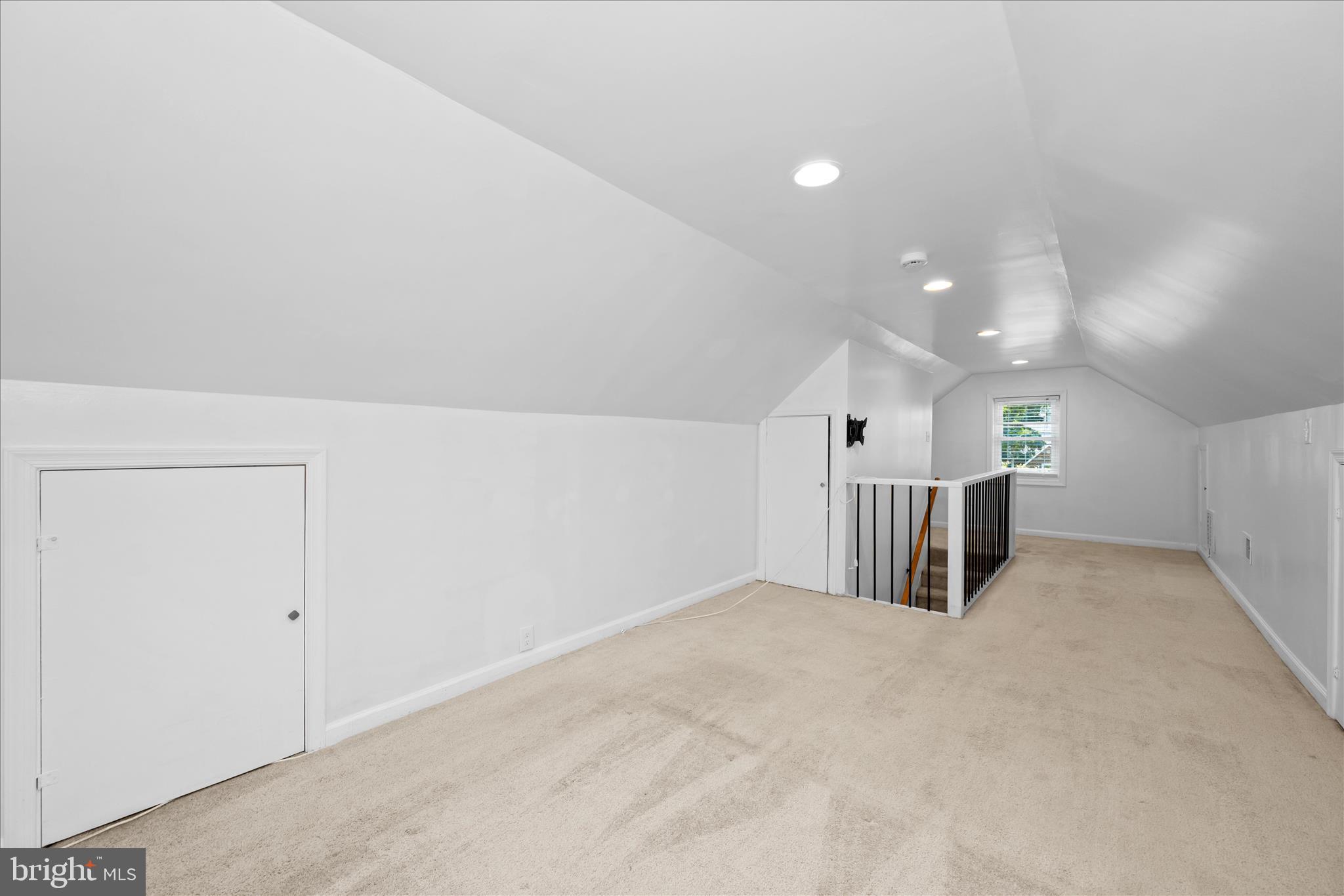 801 COX AVENUE