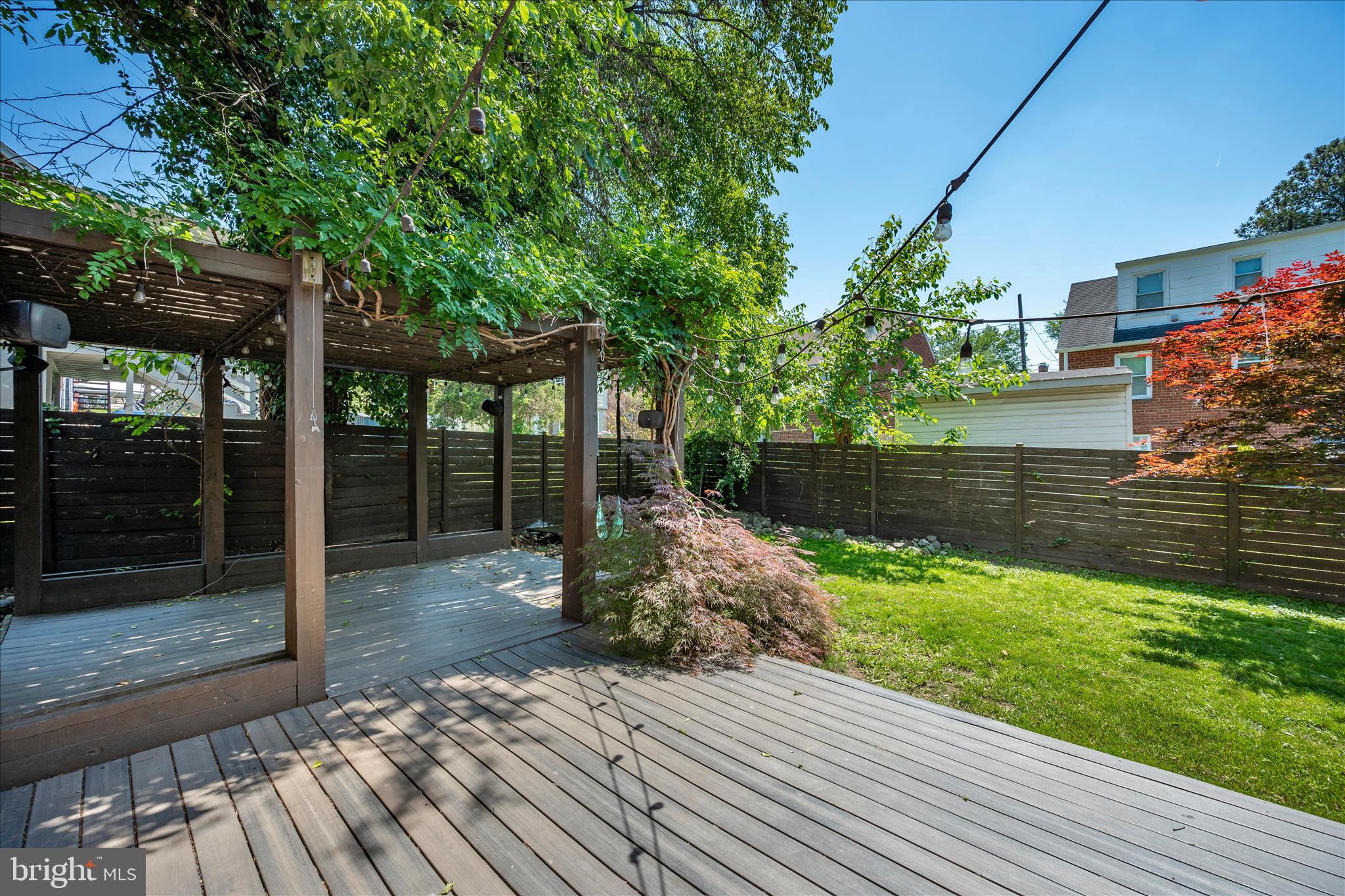 801 COX AVENUE