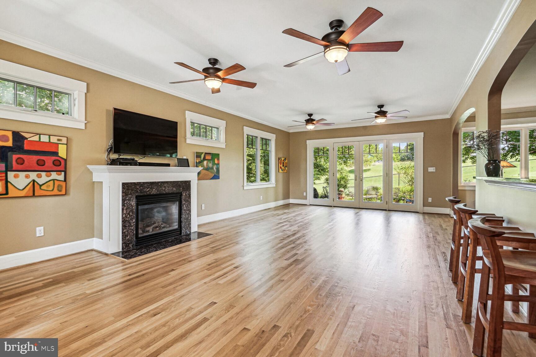 3111 N TAYLOR STREET