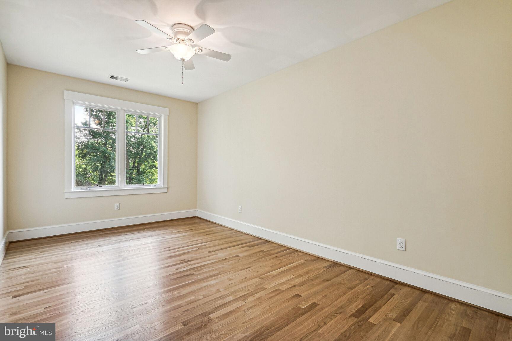 3111 N TAYLOR STREET