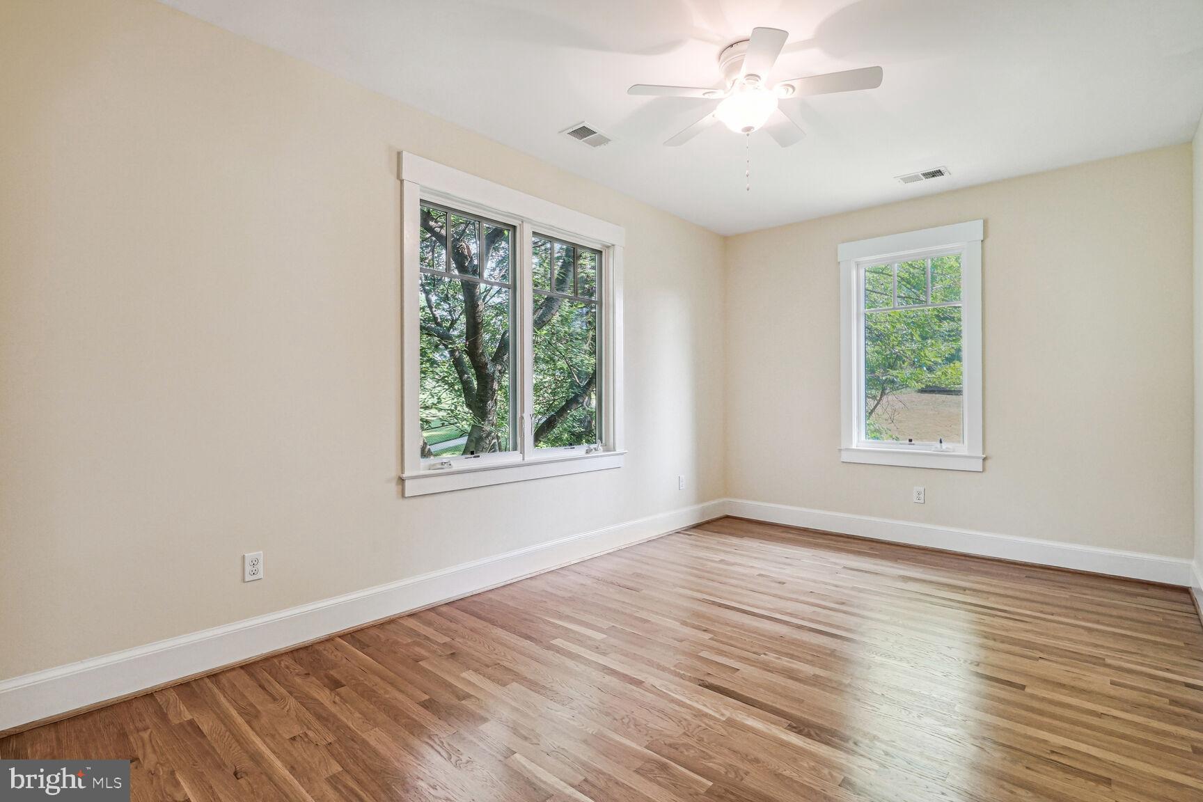 3111 N TAYLOR STREET