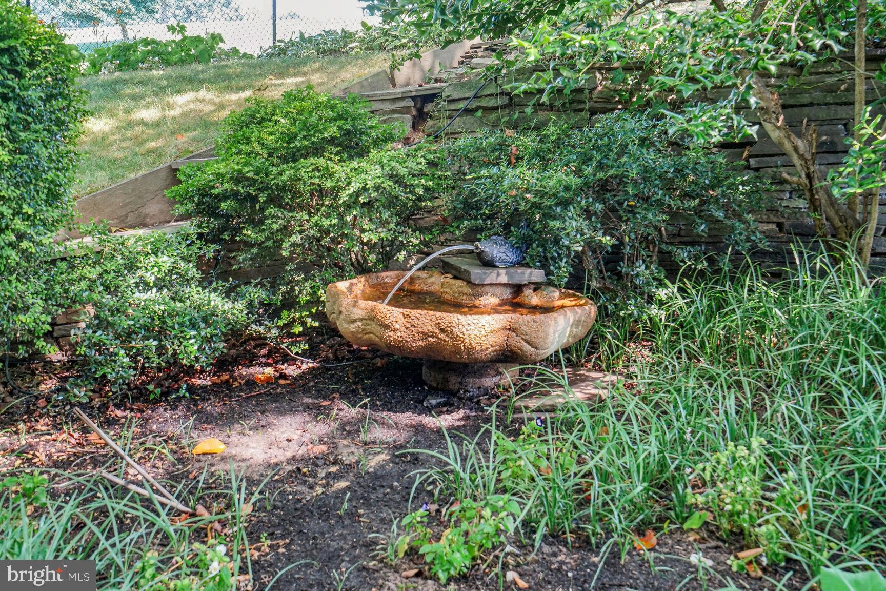 3111 N TAYLOR STREET