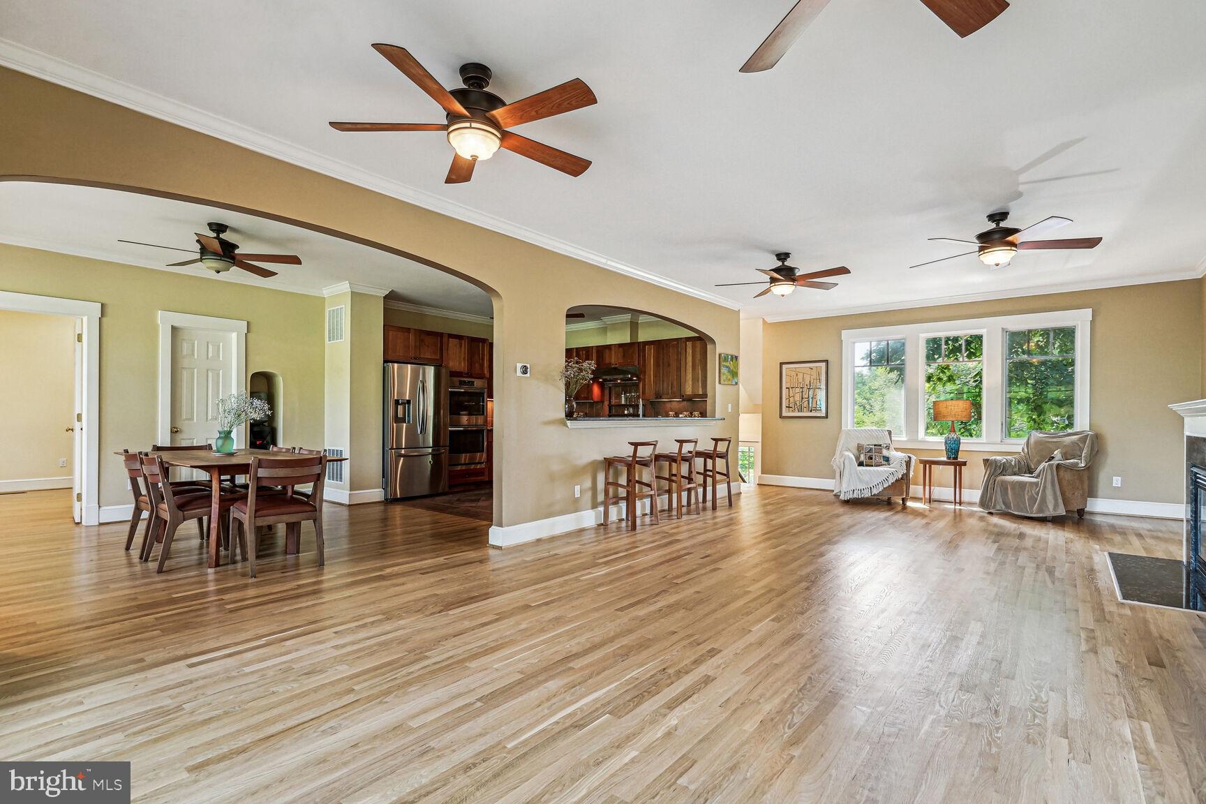 3111 N TAYLOR STREET