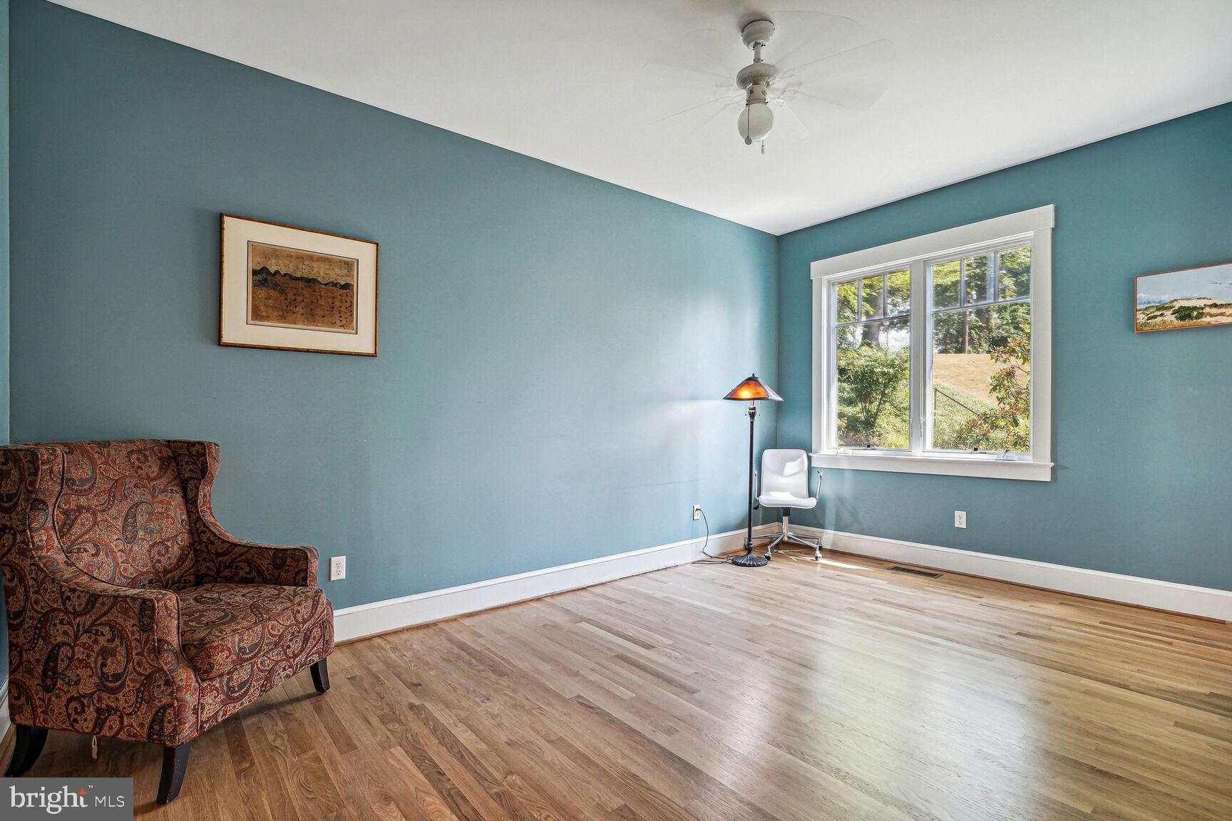 3111 N TAYLOR STREET