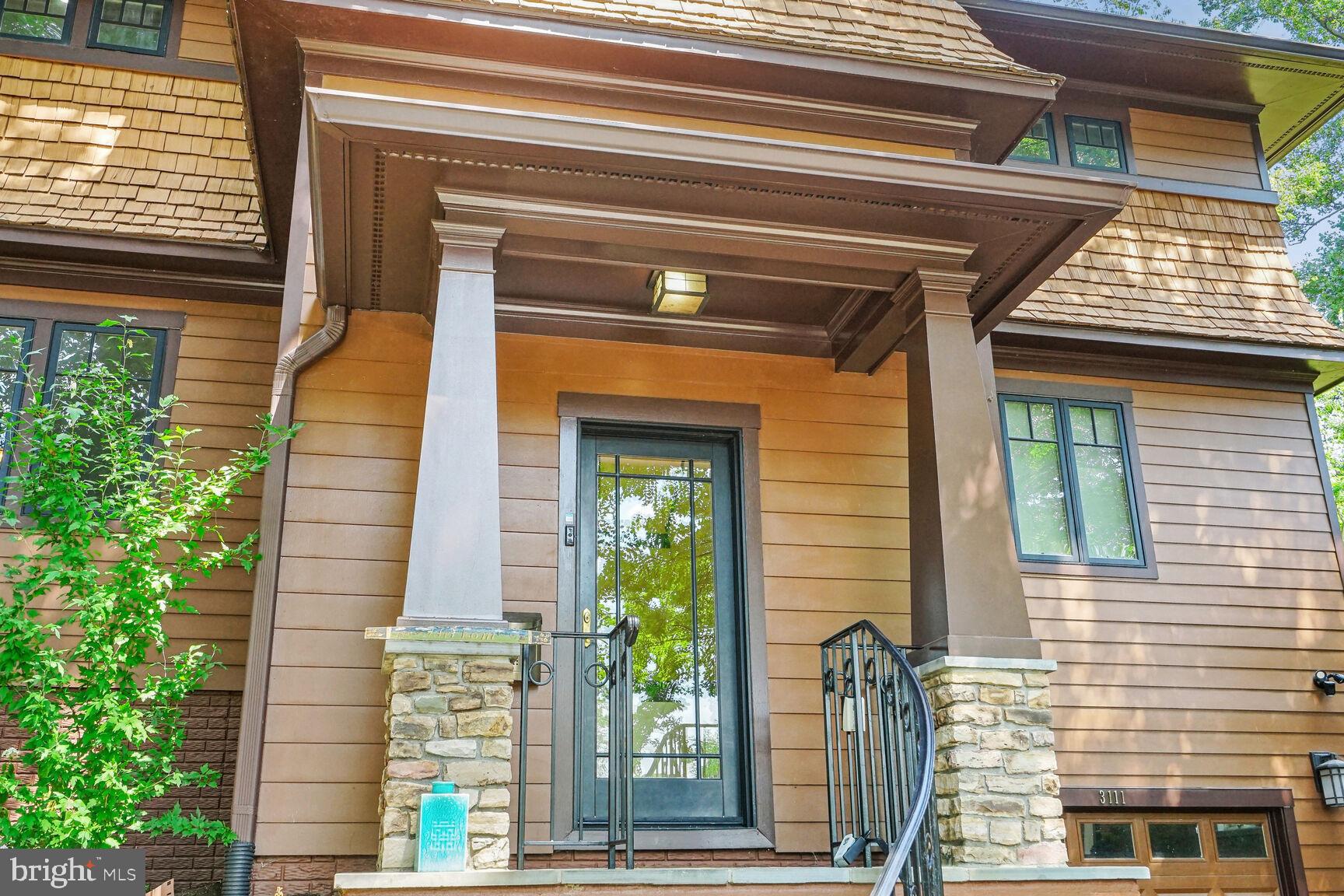 3111 N TAYLOR STREET