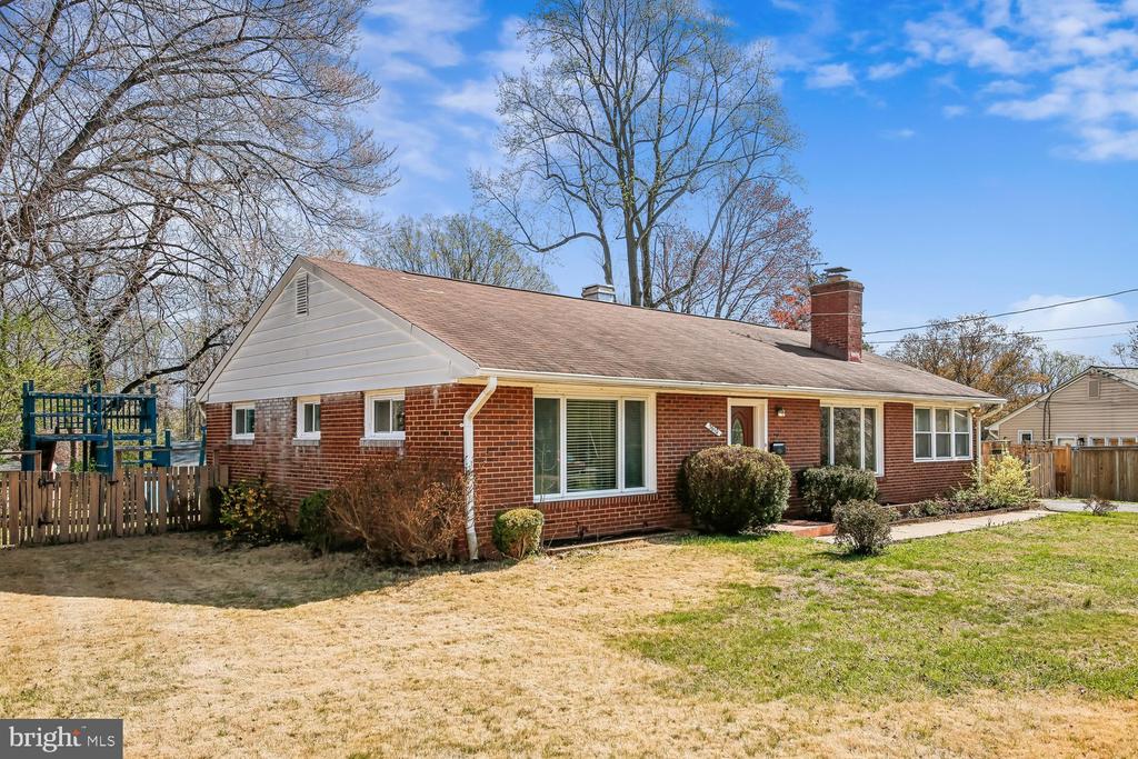 3610 PARKLANE ROAD