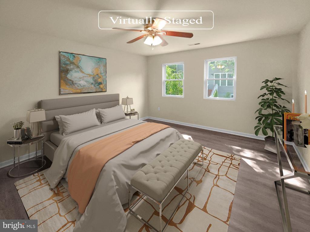 8114 FORT HUNT ROAD