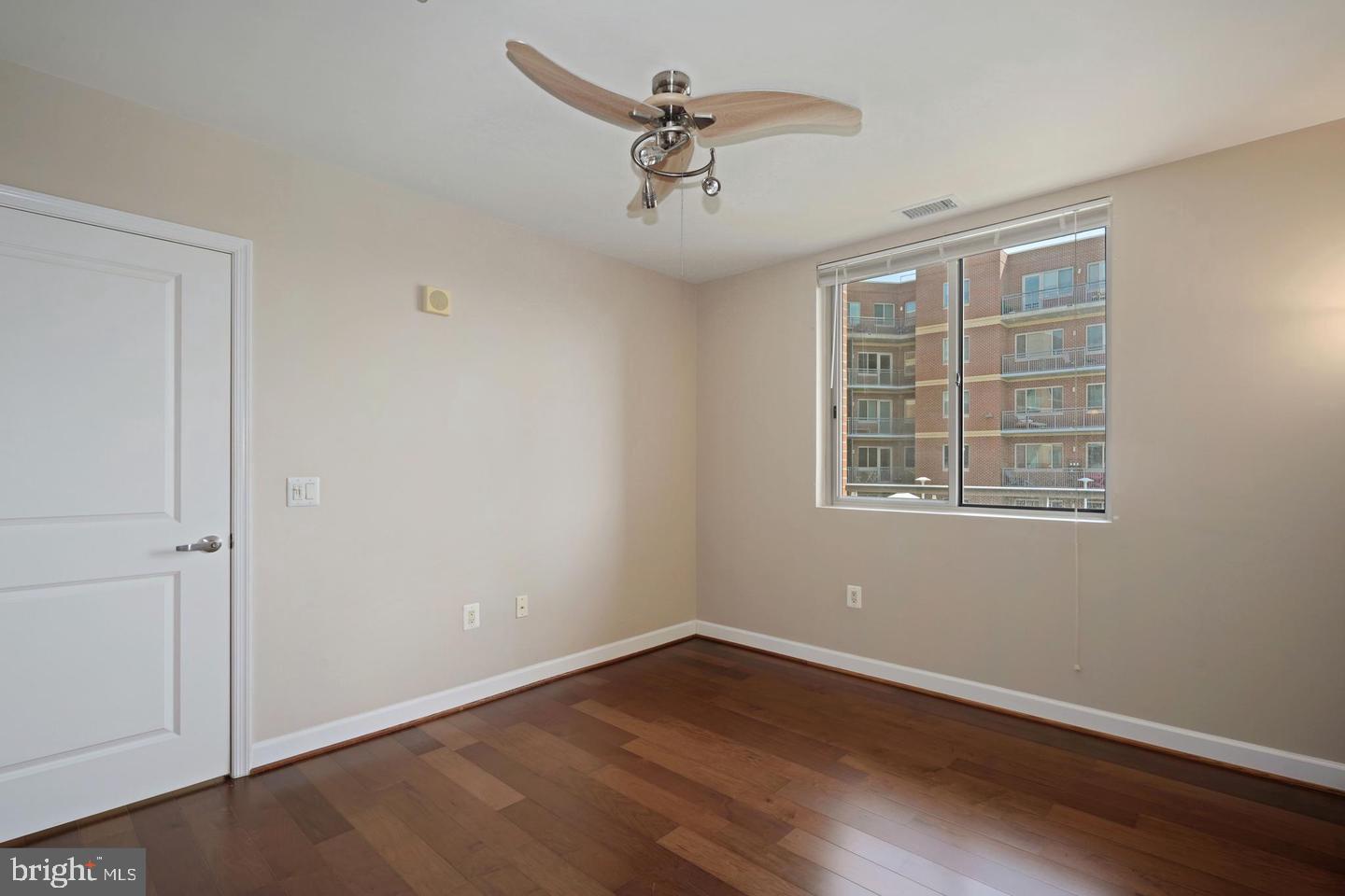 8191 STRAWBERRY LANE 218S