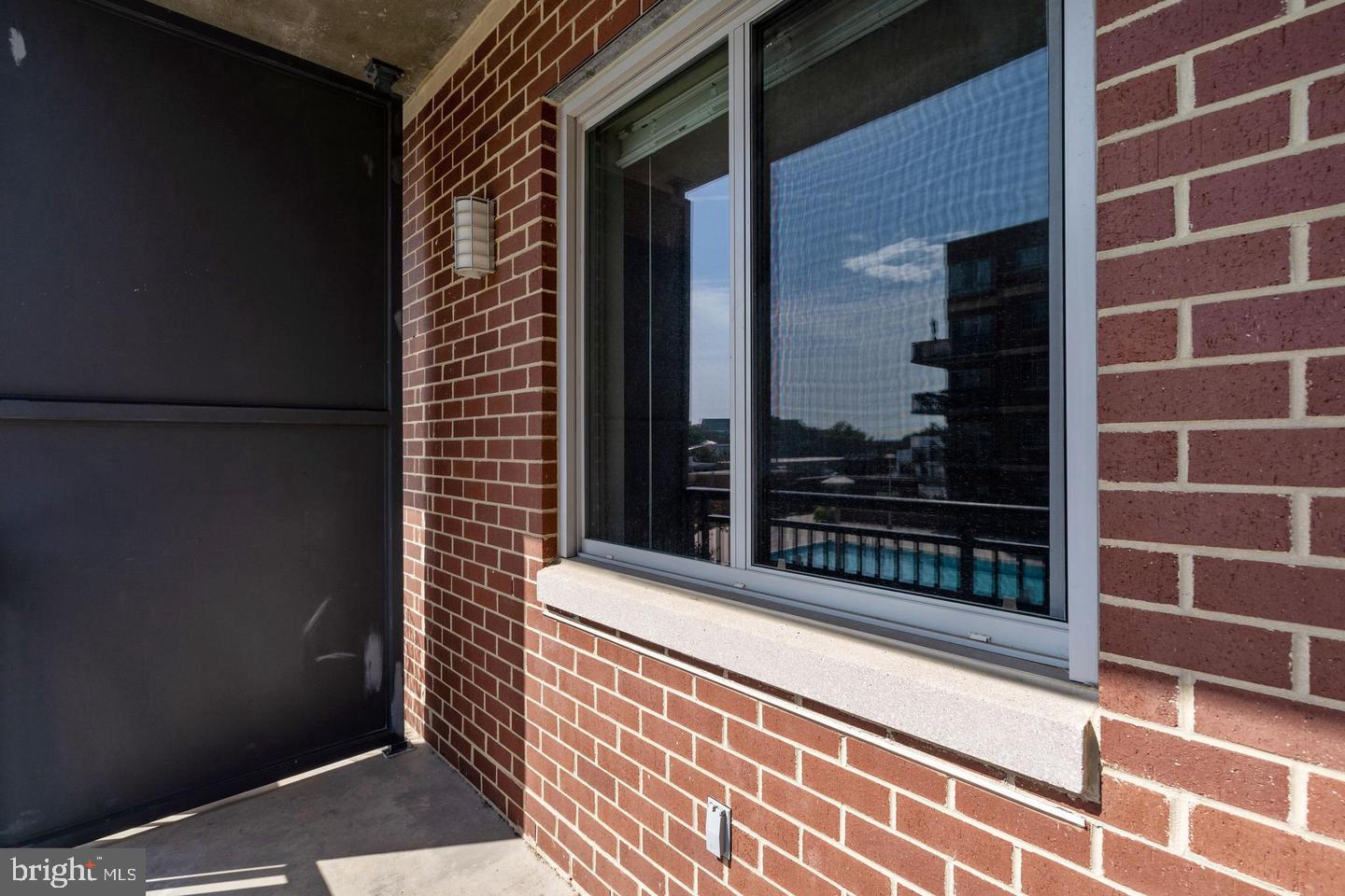 8191 STRAWBERRY LANE 218S