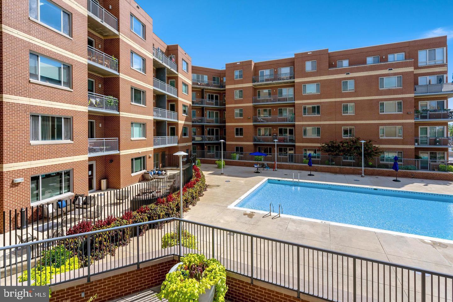 8191 STRAWBERRY LANE 218S