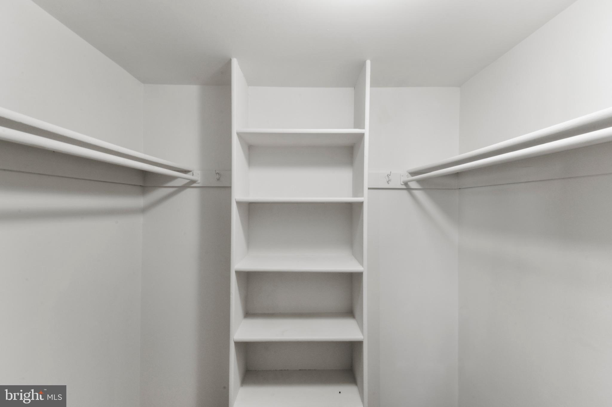 11653 STONEVIEW SQUARE 11C