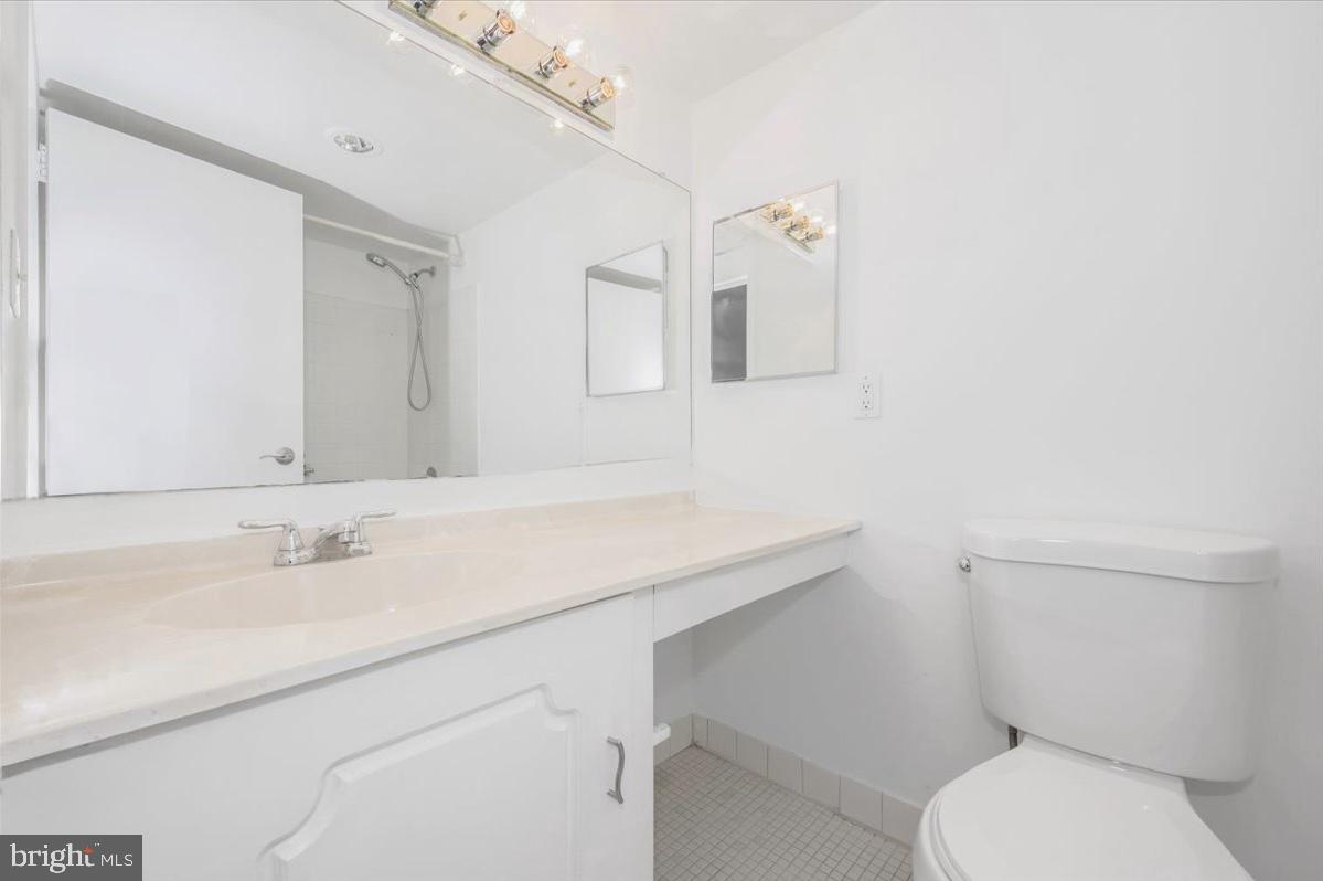 2311 PIMMIT DRIVE 401