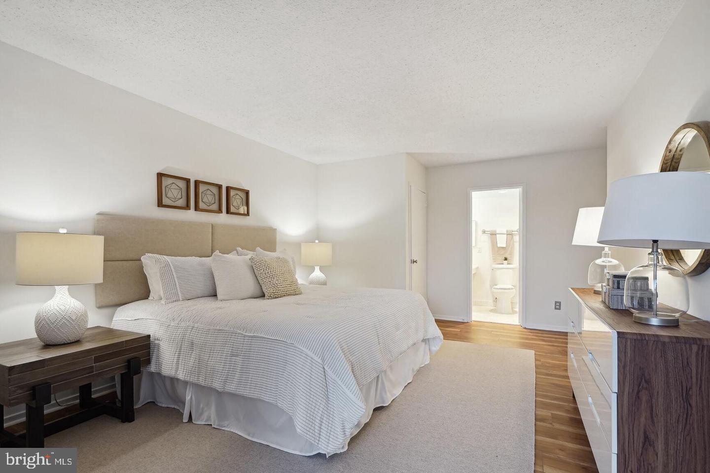 2311 PIMMIT DRIVE 401