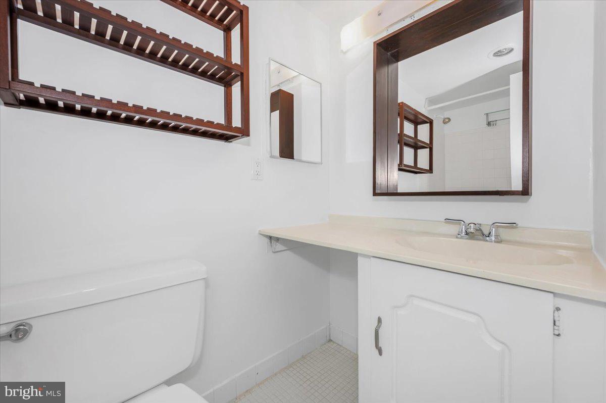 2311 PIMMIT DRIVE 401